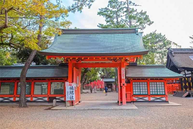 Sumiyoshi Taisha sijaitsee Osakassa ja on yksi Japanin tunnetuimmista pyhäköistä.