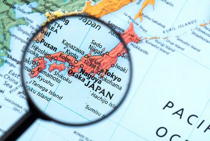 Esimerkiksi Osaka, Kioto, Nara ja Kobe sijaitsevat Kansain alueella.